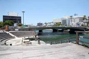 新町川水際公園