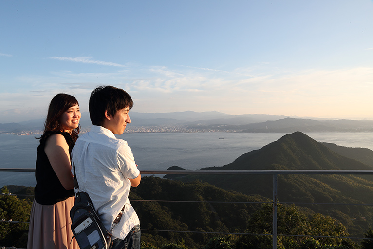 しまなみ海道の亀老山展望台から見る来島海峡大橋はインスタ映えに最高